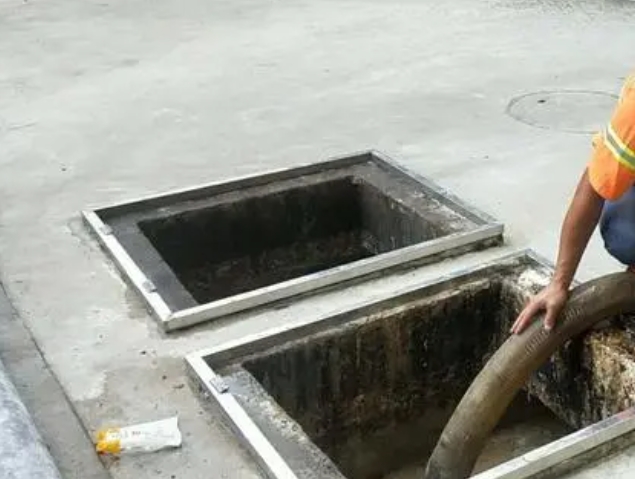 大新化粪池清理